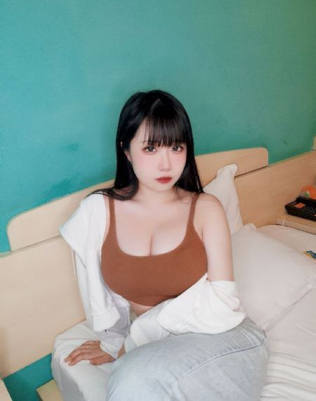婷婷深爱五月_国产剧全集免费播放