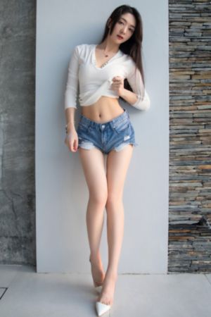 亚洲小说欧美另类激情_BD英语超清免费观看