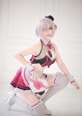 欧美女子黑白_高清迅雷下载