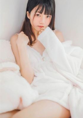 奔驰c国产还是进口_高清完整版